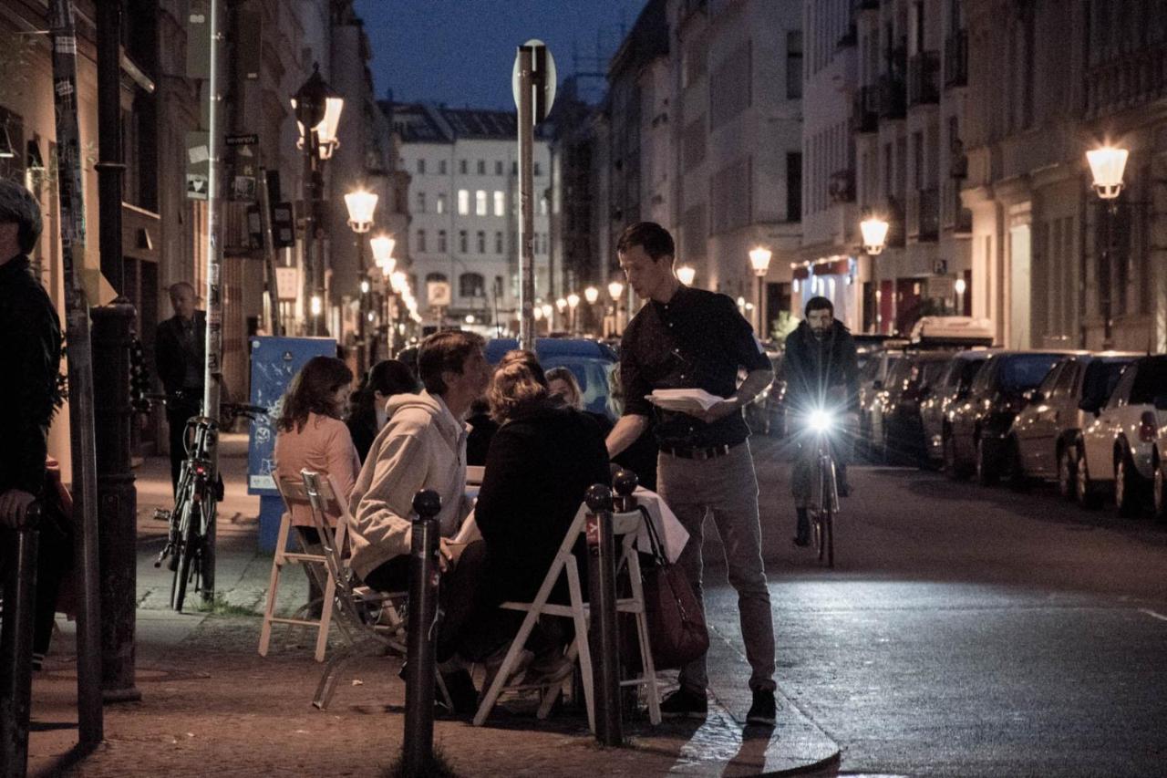 Private In The Center Of * Berlino